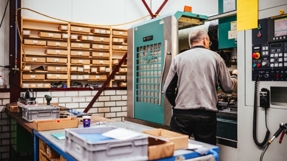 Van Riet Metaalbewerking BV Vessem afbeelding 2